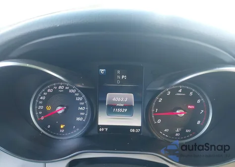 2017 Mercedes-Benz C 300 из США, поврежденный, VIN 55SWF4JB9HU234276